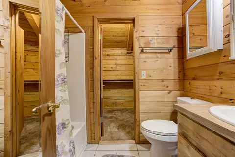 Bath - 10 Timber Oaks Rd, Mcloud, OK 74851 photo 3 of 4