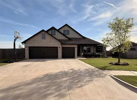 1361 Pineridge Cir, Piedmont, OK 73078