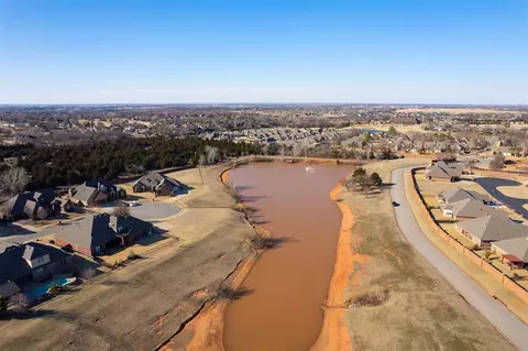 View/Area - 5009 Champlain Pl, Edmond, OK 73025 photo 6 of 6