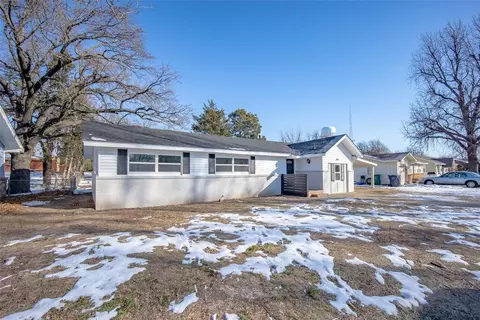 5949 NW 26th St, Oklahoma City, OK 73127