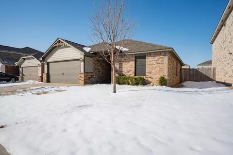 1708 Burgundy Dr, El Reno, OK 73036