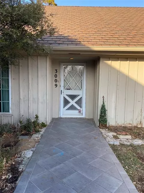 3009 Rock Ridge Pl, Oklahoma City, OK 73120