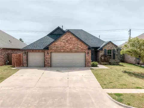 11740 SW 15th Ter, Yukon, OK 73099