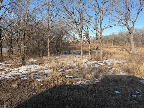 20954 Walker Rd, Tecumseh, OK 74873