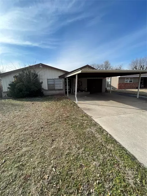 2617 N Adams Ave, Oklahoma City, OK 73127