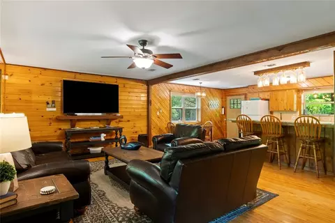 Living - 868 Red Fox Rd, Broken Bow, OK 74728 photo 4 of 4