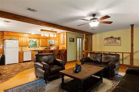 Living - 868 Red Fox Rd, Broken Bow, OK 74728 photo 1 of 4