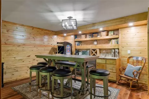 Dining - 868 Red Fox Rd, Broken Bow, OK 74728 photo 4 of 4