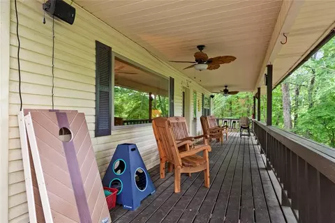 Exterior - 868 Red Fox Rd, Broken Bow, OK 74728 photo 3 of 10