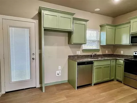 208 E Oklahoma, Blackwell, OK 74631