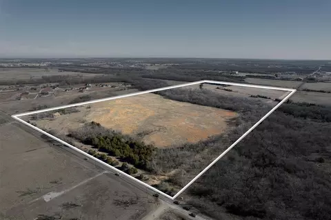 6011 N Kickapoo St, Shawnee, OK 74804 photo 3