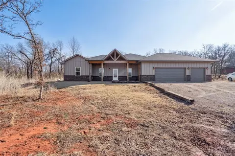 19536 S Dobbs Rd, Newalla, OK 74857