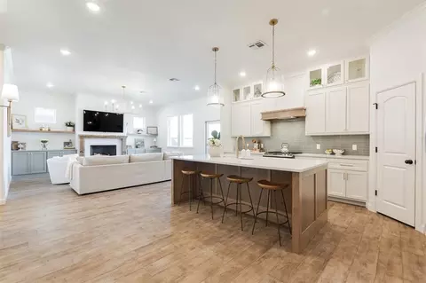 6101 Allen Scott Ln, Edmond, OK 73034