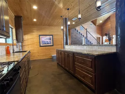 Kitchen - 72 Dry Fly Ln, Broken Bow, OK 74728 photo 3 of 3
