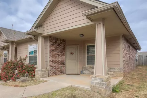 913 SW 92nd St, Oklahoma City, OK 73139