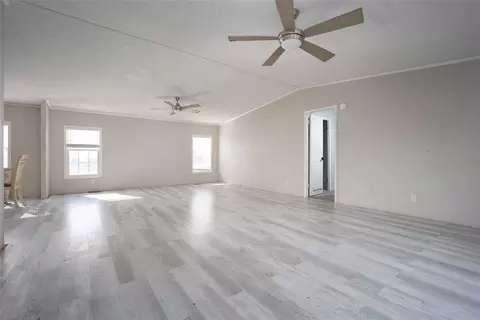 Living - 1817 County Road 1251, Tuttle, OK 73089 photo 2 of 4