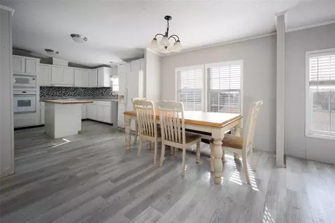 Dining - 1817 County Road 1251, Tuttle, OK 73089 photo 1 of 1