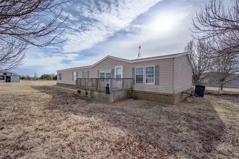 1817 County Road 1251, Tuttle, OK 73089