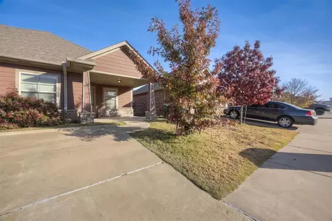 1001 SW 92nd St, Oklahoma City, OK 73139