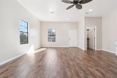 Living - 218 E 8th St, Chandler, OK 74834 photo 3 of 5