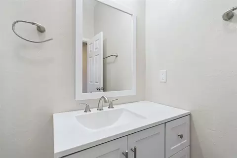 Bath - 218 E 8th St, Chandler, OK 74834 photo 5 of 5