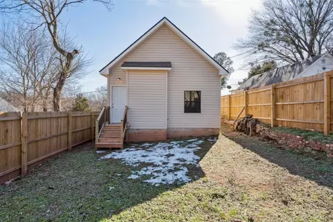 Exterior - 218 E 8th St, Chandler, OK 74834 photo 10 of 11