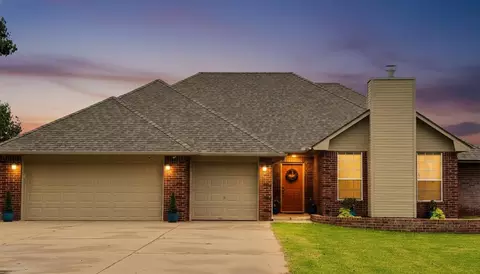 4350 Deer Xing, Edmond, OK 73025
