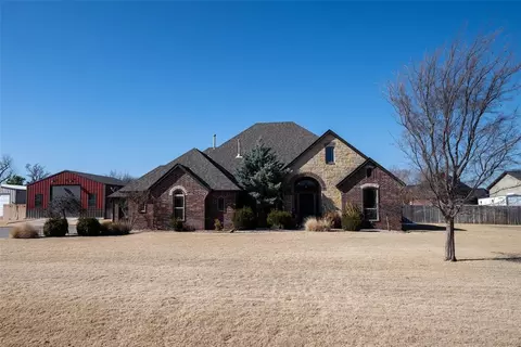 3688 E Coyote Run, Piedmont, OK 73078