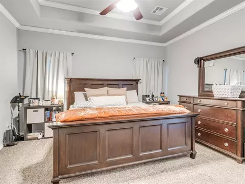 Bedroom - 20575 Frontier Ave, Harrah, OK 73045 photo 1 of 2