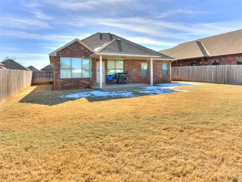 Exterior - 20575 Frontier Ave, Harrah, OK 73045 photo 4 of 4