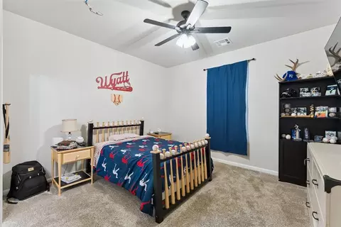 Bedroom - 1148 Colonial Ave, Tuttle, OK 73089 photo 5 of 6