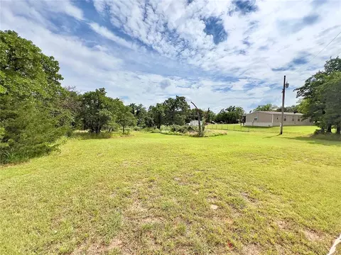 Exterior - 12100 Bart Dr, Guthrie, OK 73044 photo 12 of 20