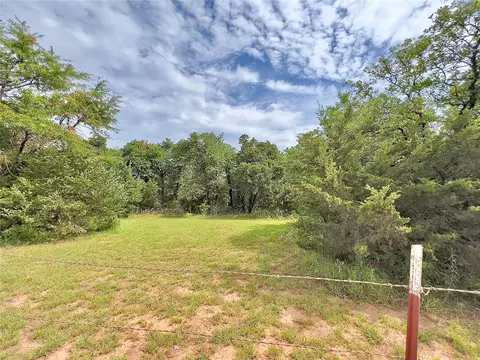 Exterior - 12100 Bart Dr, Guthrie, OK 73044 photo 9 of 20