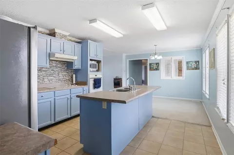 Kitchen - 22209 Memory Ln, Tecumseh, OK 74873 photo 3 of 3