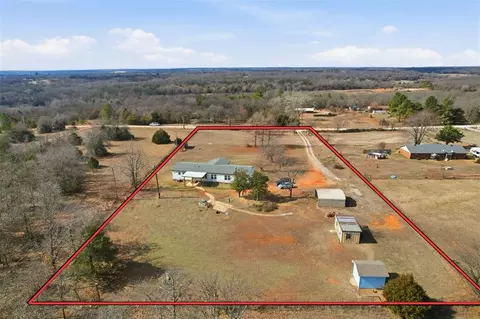 22209 Memory Ln, Tecumseh, OK 74873