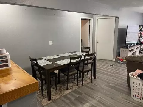 Dining - 22 E Anchor Dr, Sayre, OK 73662 photo 1 of 2