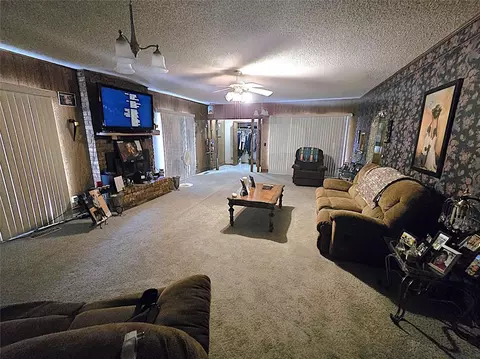 Living - 419 N Harmon Ave, Watonga, OK 73772 photo 1 of 1