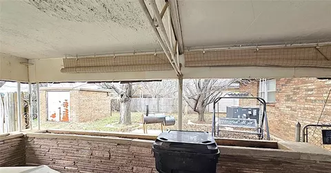 Exterior - 419 N Harmon Ave, Watonga, OK 73772 photo 3 of 4