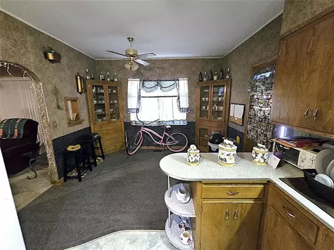 Kitchen - 419 N Harmon Ave, Watonga, OK 73772 photo 3 of 3