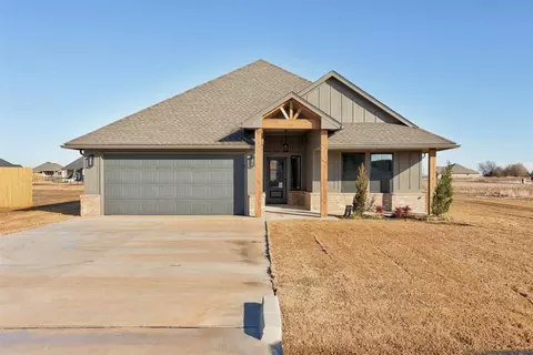 8655 Kayce St, El Reno, OK 73036