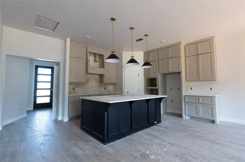 5517 Eden View Dr, Edmond, OK 73034