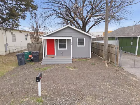 713 SE 10th St, Oklahoma City, OK 73129