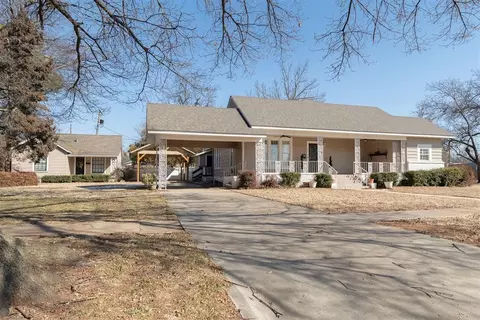 804 N Willow St, Pauls Valley, OK 73075