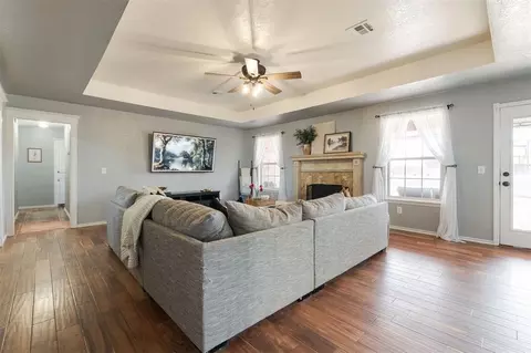 307 Willow Creek Dr, Tuttle, OK 73089 photo 13
