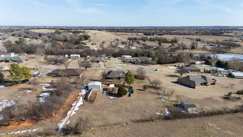 307 Willow Creek Dr, Tuttle, OK 73089 photo 50