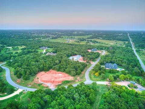 7001 James Creek Trl, Edmond, OK 73034