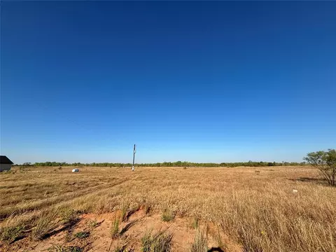 N Cr 206 Road, Blair, OK 73526