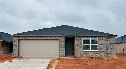 1808 Big Tooth Aspen Trl, Edmond, OK 73034
