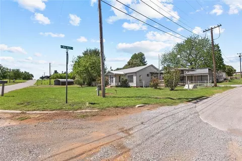 Other - 404 S Broadway Ave, Binger, OK 73009 photo 2 of 9