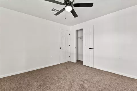 Bedroom - 404 S Broadway Ave, Binger, OK 73009 photo 2 of 3